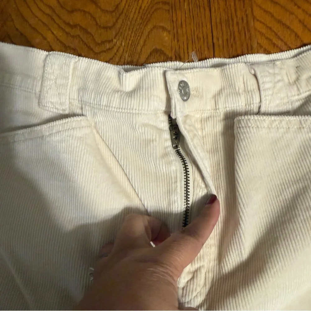 Madewell Emmett 2.0 Corduroy Wide Leg Pants in Cream Sz 30 Super Soft Minimalist